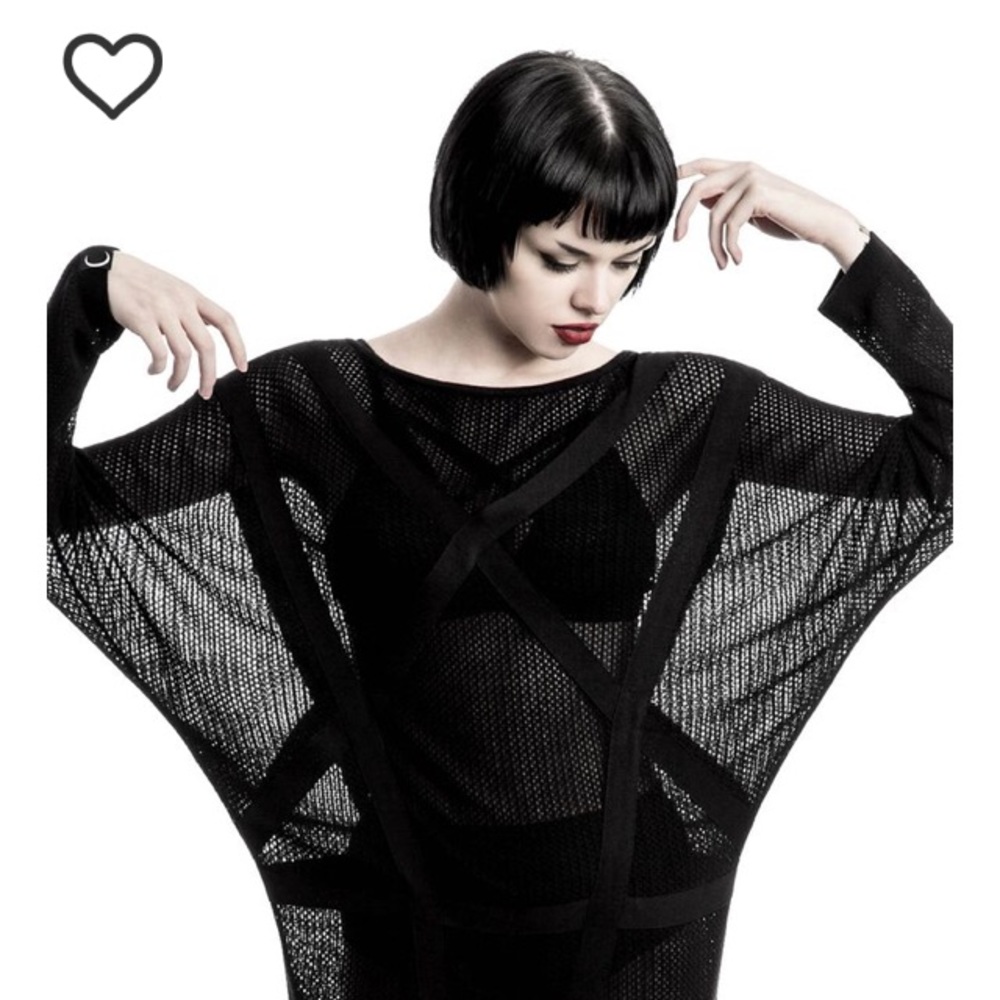 Banishment Devil’s Details Batwing Tunic